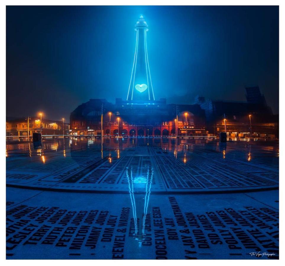 The Rhyl Bed and Breakfast Blackpool Eksteriør billede